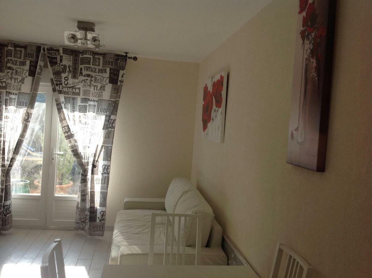 Rez De Villa Pebrier Fréjus エクステリア 写真