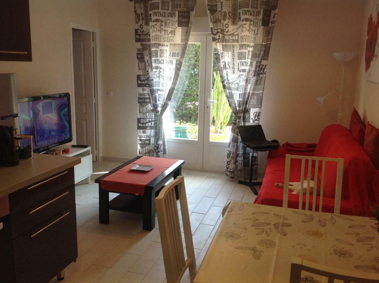 Rez De Villa Pebrier Fréjus エクステリア 写真