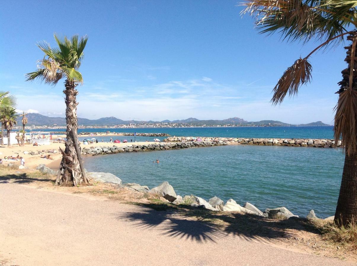 Rez De Villa Pebrier Fréjus エクステリア 写真